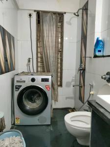 Common Bathroom Image of 1150 Sq.ft 3 BHK Apartment / Flat for sale in Rosa Bella, Hiranandani Estate Thane for Rs. 18500000