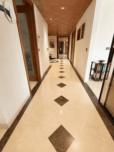 Image of 4000 Sq.ft 4 BHK Builder Floor for sale in Maharani Bagh, New Delhi for Rs. 220000000