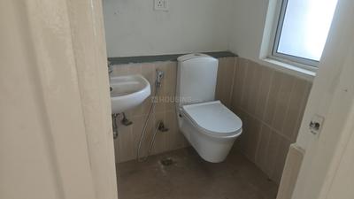 Image of 1385 Sq.ft 3 BHK Apartment / Flat for rent in Sector 129, Noida for Rs. 28000