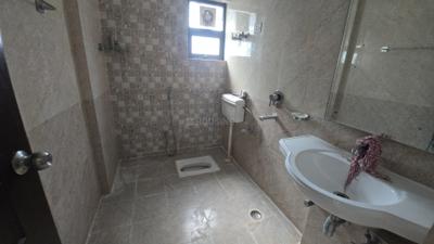 Image of 1381 Sq.ft 3 BHK Apartment / Flat for rent in CGEWHO Kendriya Vihar, Phi II, Greater Noida for Rs. 23000