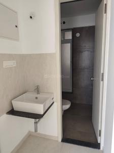 Bathroom Image of 1400 Sq.ft 2.5 BHK Apartment / Flat for sale in Sukhwani Kingsley, Thergaon Pune for Rs. 12000000