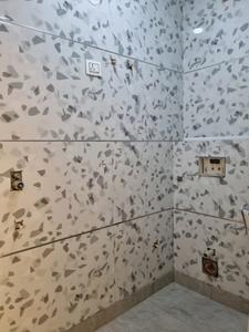 Common Bathroom Image of 810 Sq.ft 3 BHK Apartment / Flat for sale in Dwarka Mor New Delhi for Rs. 6000000