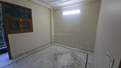 Bedroom Image of 950 Sq.ft 3 BHK Builder Floor for sale in Ashok Vihar New Delhi for Rs. 12000000