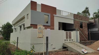 Image of 900 Sq.ft 2 BHK Independent House for sale in Nadakuduru, Kakinada for Rs. 4200000