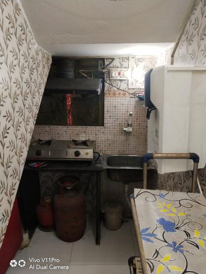 Dum Dum Metro Bedroom 1