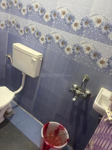 Bathroom Image of Lucky living pg for gents in Navalur, Chennai