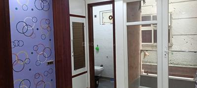 Bedroom Image of 850 Sq.ft 2 BHK Apartment / Flat for rent in Burari Best Builder Floor, Burari New Delhi for Rs. 14000