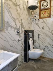 Common Bathroom Image of 810 Sq.ft 3 BHK Apartment / Flat for sale in Dream Ultra Luxury by Dream Home Buildtech, Mahavir Enclave New Delhi for Rs. 6000001