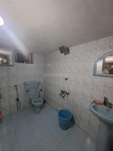 Bathroom Image of 3400 Sq.ft 3 BHK Builder Floor for rent in Palarivattom Kochi for Rs. 100000