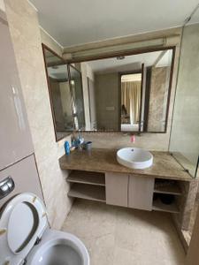 Image of 1700 Sq.ft 3 BHK Apartment / Flat for sale in Bandra West, Mumbai for Rs. 125000000