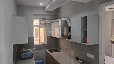 Kitchen Image of 1250 Sq.ft 3 BHK Builder Floor for rent in Signature Global City 37D 1, Sector 37D Gurgaon for Rs. 35000