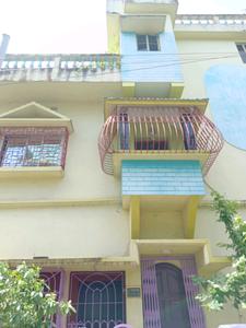 Building Image of 900 Sq.ft 2 BHK Builder Floor for rent in Thakurpukur Kolkata for Rs. 15000