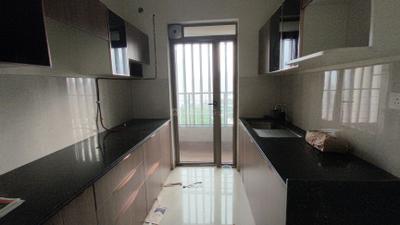 Kitchen Image of 900 Sq.ft 2 BHK Apartment / Flat for rent in Kalpataru Paramount, Thane West Thane for Rs. 45000
