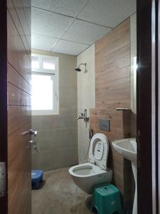 Common Bathroom Image of 1395 Sq.ft 3 BHK Apartment / Flat for sale in ACE Parkway, Sector 150 Noida for Rs. 22000000