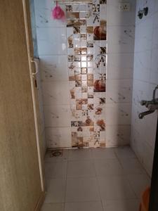 Common Bathroom Image of 785 Sq.ft 1 BHK Apartment / Flat for sale in Arihant Clan Aalishan, Kharghar Navi Mumbai for Rs. 6000000