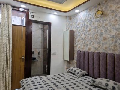 Bedroom Image of 810 Sq.ft 3 BHK Apartment / Flat for sale in Hans Builders Floor, Razapur Khurd New Delhi for Rs. 5100000