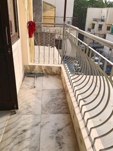 Balcony Image of 1400 Sq.ft 2 BHK Apartment / Flat for rent in Gangotri Enclave , Alaknanda New Delhi for Rs. 60000