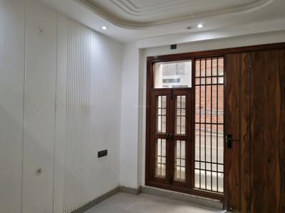 Bedroom Image of 1000 Sq.ft 3 BHK Apartment / Flat for sale in Dream Luxury Floors, Mahavir Enclave New Delhi for Rs. 9000001