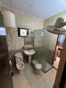 Bathroom Image of 900 Sq.ft 2 BHK Builder Floor for sale in Lajpat Nagar New Delhi for Rs. 17200000