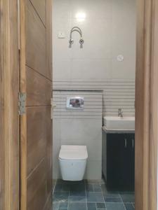 Bedroom One Image of 2250 Sq.ft 4 BHK Builder Floor for rent in Green Field Colony Faridabad for Rs. 40000
