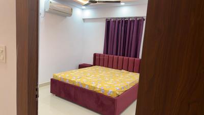 Bedroom Image of 1800 Sq.ft 3 BHK Apartment / Flat for rent in Blue Mountain, Kalli Pashchim Lucknow for Rs. 35000