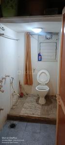 Bathroom Image of 2800 Sq.ft 4 BHK Apartment / Flat for rent in Saket Towers, Thane West Thane for Rs. 80000