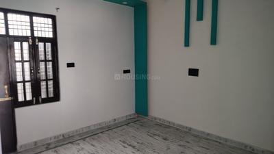 Bedroom Image of 1600 Sq.ft 4 BHK Builder Floor for rent in Balaganj Lucknow for Rs. 19000