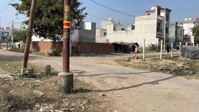 Image of 200 Sq.ft Residential Plot / Land for sale in Shastripuram, Agra for Rs. 19600000