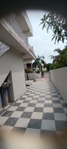 Image of 400 Sq.ft 2 BHK Builder Floor for rent in Kankaria, Ahmedabad for Rs. 20000