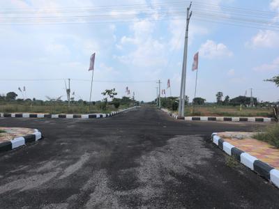 Image of 200 Sq.ft Residential Plot / Land for sale in Bongloor, Hyderabad for Rs. 8000000