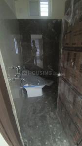 Bathroom Image of 800 Sq.ft 1 BHK Apartment / Flat for rent in Hafeezpet Hyderabad for Rs. 16000