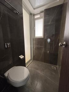 Bathroom Image of 2400 Sq.ft 4.5 BHK Apartment / Flat for sale in Aurum Q Islands R4, Ghansoli Navi Mumbai for Rs. 45000000