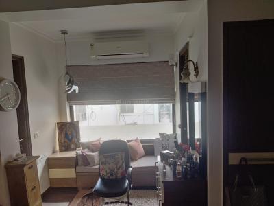 Living Room Image of 4500 Sq.ft 3 BHK Builder Floor for sale in Safdarjung Enclave New Delhi for Rs. 84900000
