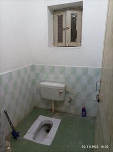 Bathroom Image of 1100 Sq.ft 2 BHK Builder Floor for rent in Kumhrar Patna for Rs. 11000