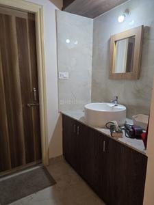 Bathroom Image of 1200 Sq.ft 2 BHK Apartment / Flat for rent in Halasuru Bengaluru for Rs. 70000