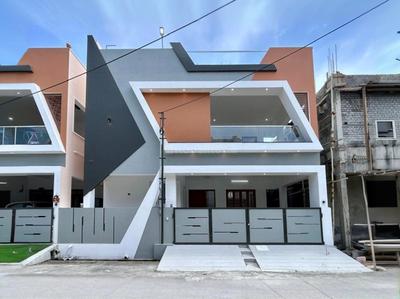 Building Image of 3000 Sq.ft 3 BHK Independent House for sale in Saravanampatty Coimbatore for Rs. 22500000