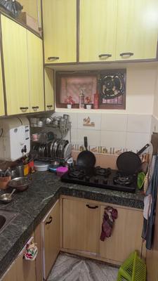 Kitchen Image of 918 Sq.ft 3 BHK Builder Floor for sale in Subzi Mandi New Delhi for Rs. 9800000