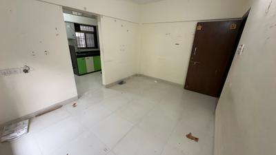 Living Room Image of 520 Sq.ft 1.5 BHK Apartment / Flat for rent in Khandelwal Yash Park, Ghatkopar East Mumbai for Rs. 38000