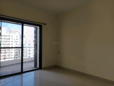 Bedroom Image of 1000 Sq.ft 2 BHK Apartment / Flat for rent in Magarpatta Roystonea, Magarpatta City Pune for Rs. 38000