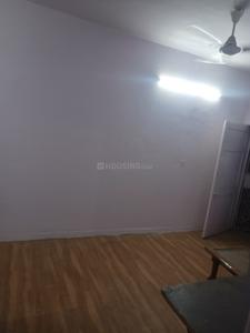 Bedroom Image of 800 Sq.ft 2 BHK Builder Floor for rent in Dilshad Garden New Delhi for Rs. 26000