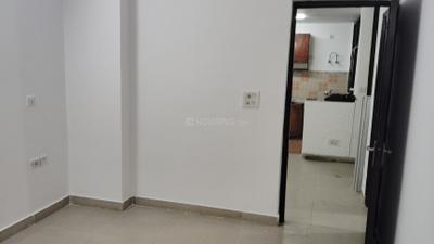 Bedroom Image of 1475 Sq.ft 2 BHK Apartment / Flat for sale in Amrapali Royal, Indirapuram Ghaziabad for Rs. 12400000