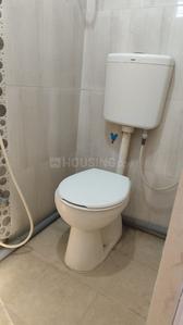 Bathroom Image of 400 Sq.ft 1 RK Apartment / Flat for rent in Indira Nagar Bengaluru for Rs. 26000