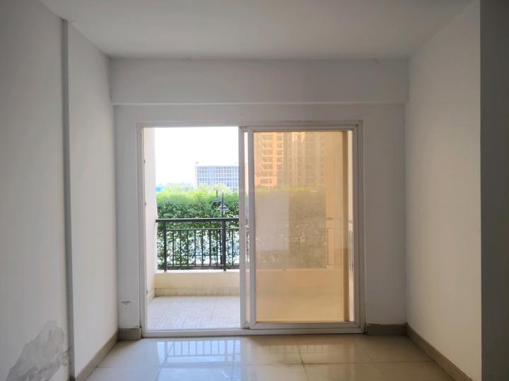 Oasis Grandstand Main Image 1