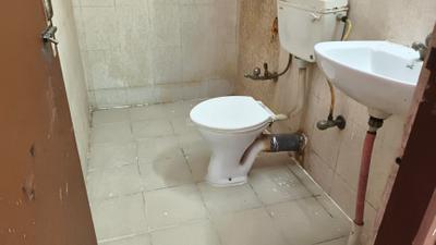 Image of 1365 Sq.ft 3 BHK Apartment / Flat for sale in Chinar Park, Kolkata for Rs. 7800000