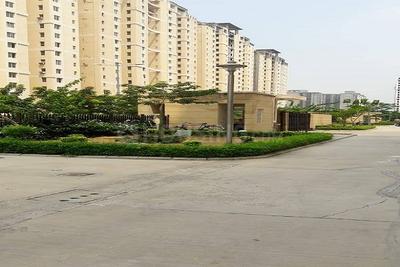 Image of 950 Sq.ft 2 BHK Apartment / Flat for sale in Jaypee Kosmos, Sector 134, Noida for Rs. 7500000