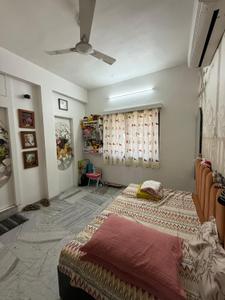 Bedroom Image of 2700 Sq.ft 3.5 BHK Apartment / Flat for sale in Maninagar Ahmedabad for Rs. 13000000