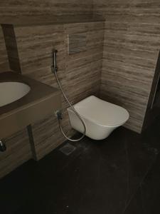 Bedroom Two Image of 1650 Sq.ft 3.5 BHK Apartment / Flat for sale in Lodha Bellagio, Powai Mumbai for Rs. 64500000