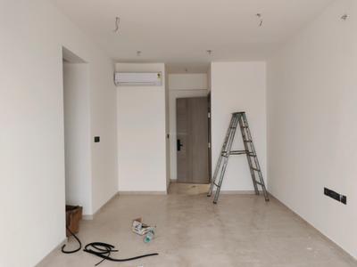 Living Room Image of 900 Sq.ft 2 BHK Apartment / Flat for sale in Gateway, Santacruz West Mumbai for Rs. 50000000