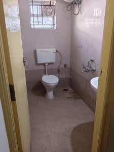 Bathroom Image of 1200 Sq.ft 2 BHK Apartment / Flat for rent in Kumaraswamy Layout Bengaluru for Rs. 60000