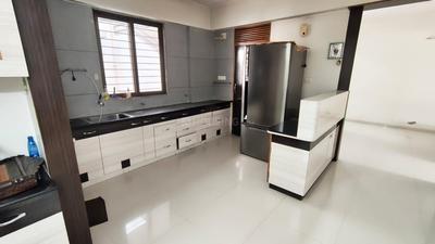 Kitchen Image of 2403 Sq.ft 3 BHK Apartment / Flat for sale in Science City Ahmedabad for Rs. 18000000